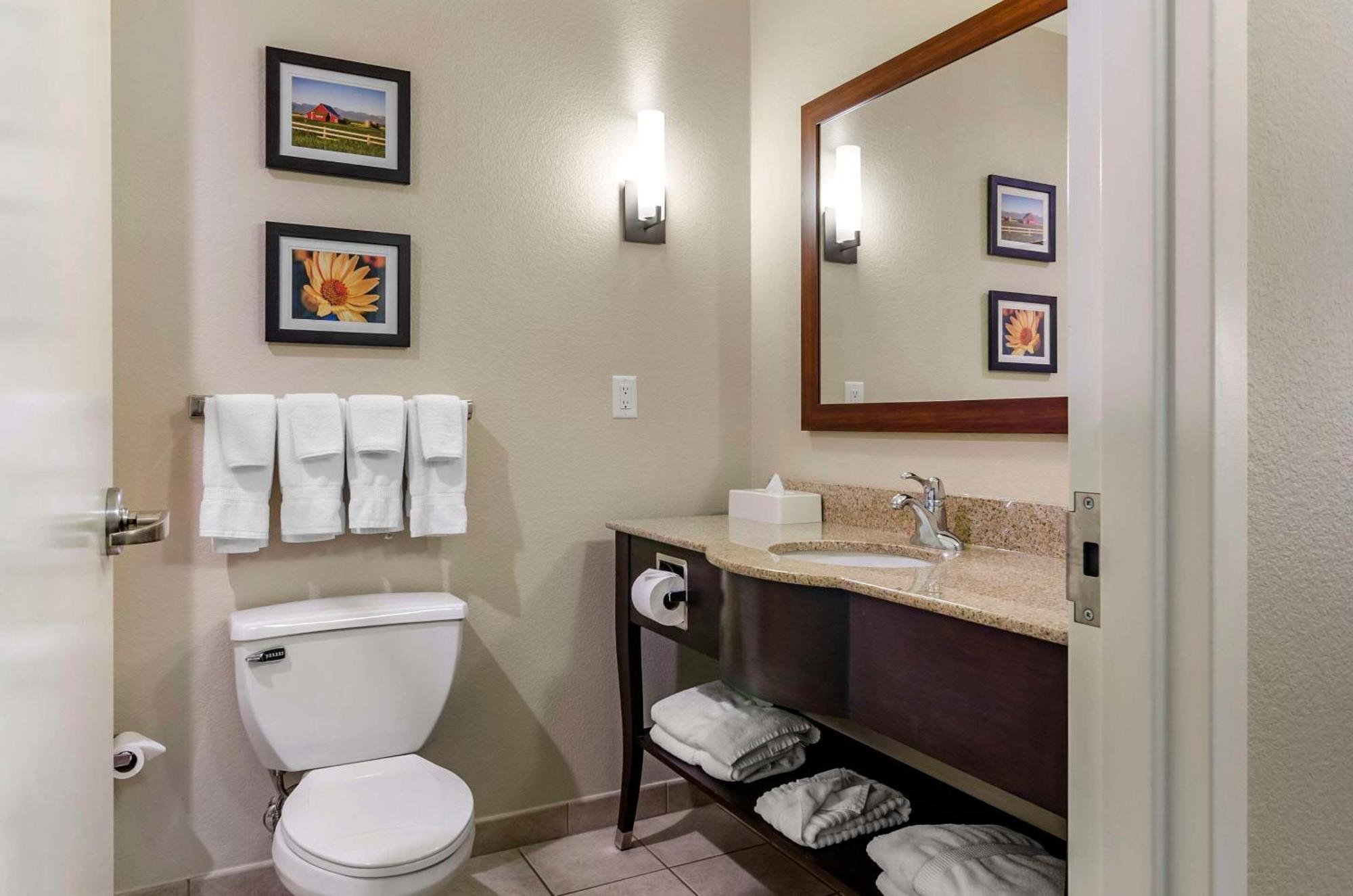 Comfort Suites Helena Airport Εξωτερικό φωτογραφία