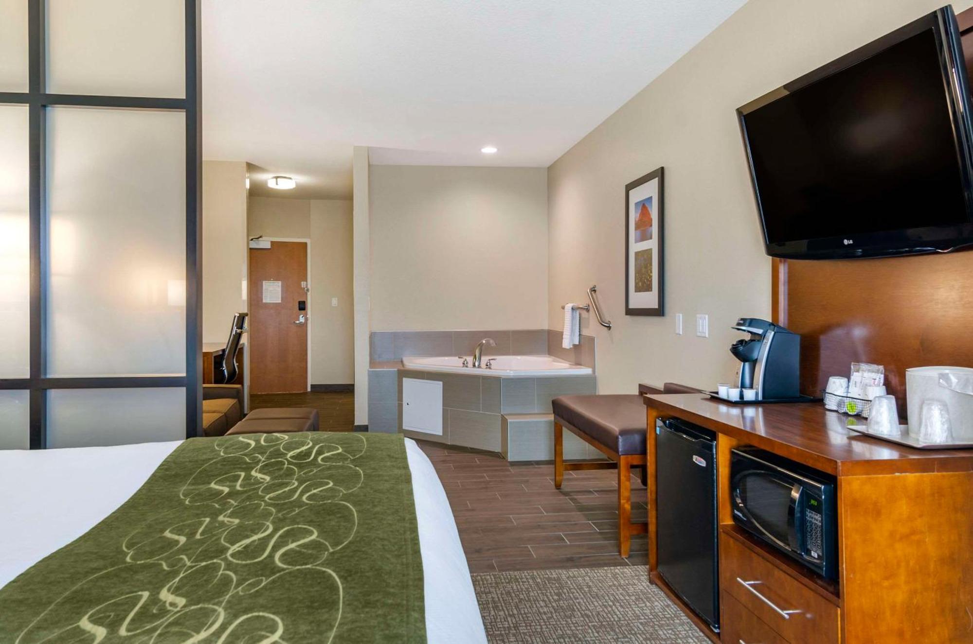 Comfort Suites Helena Airport Εξωτερικό φωτογραφία